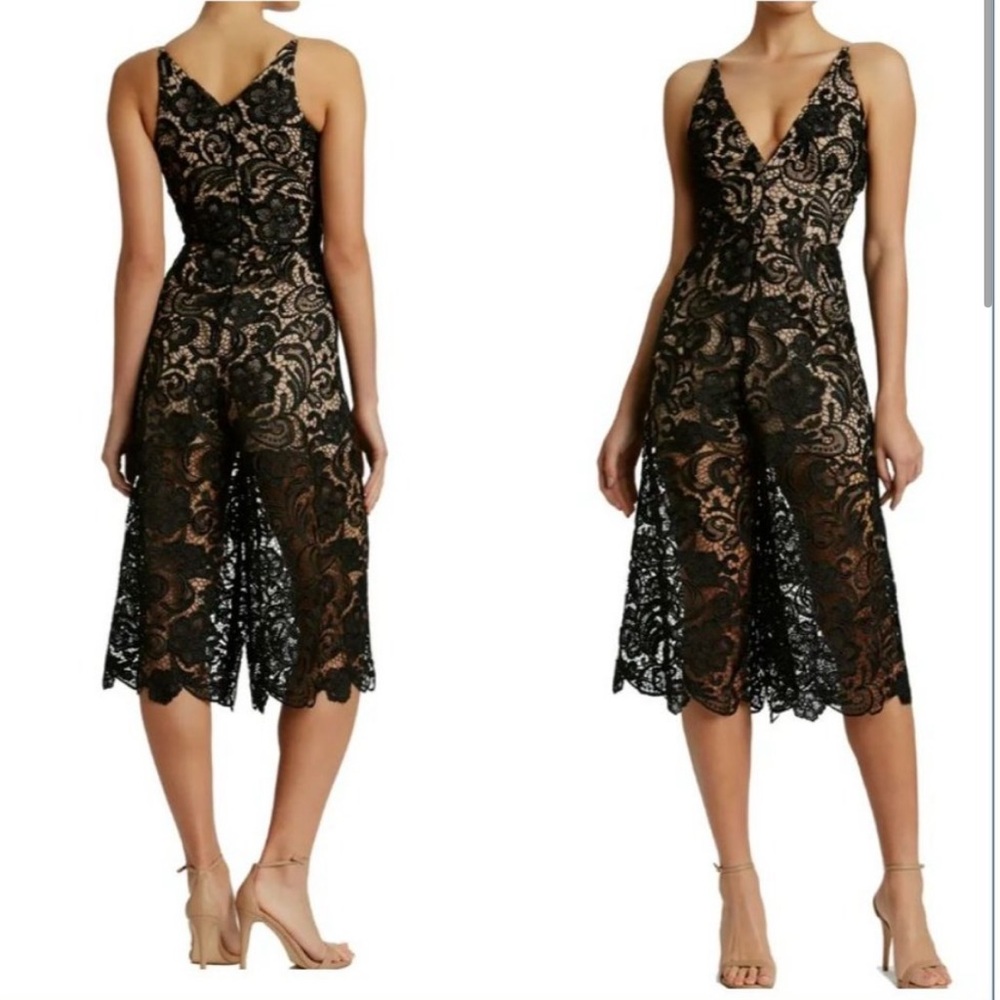 DRESS THE POPULATION | ‘Marion’ Lace Romper - Picture 2 of 8